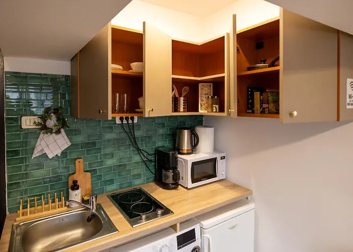 Cozy Retreat - Quiet, Premium *